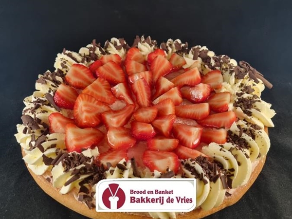 aardbeien deluxevlaai 6/8 pers